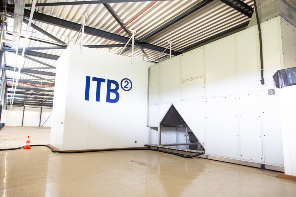 ITB2 Datacenters, Solid Partners en TReNT ontwikkelen glasvezel in Deventer